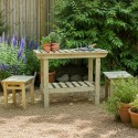 Stolik ogrodowy drewniany ze świerku